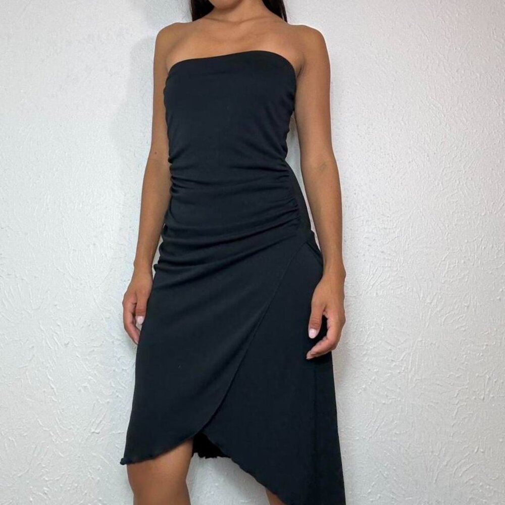 Y2k BLACK STRAPLESS ASYMMETRICAL MIDI